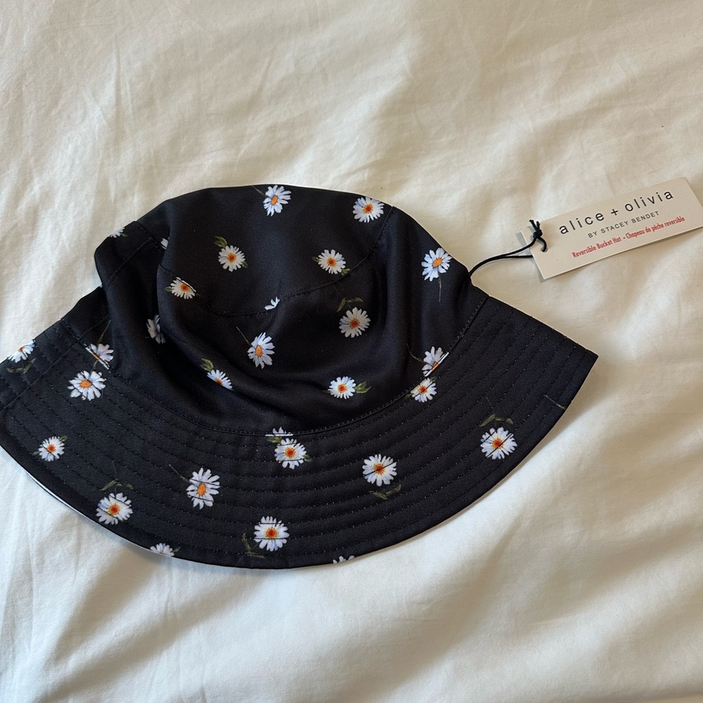 Alice + Olivia Black and White Floral Reversible Bucket Hat
